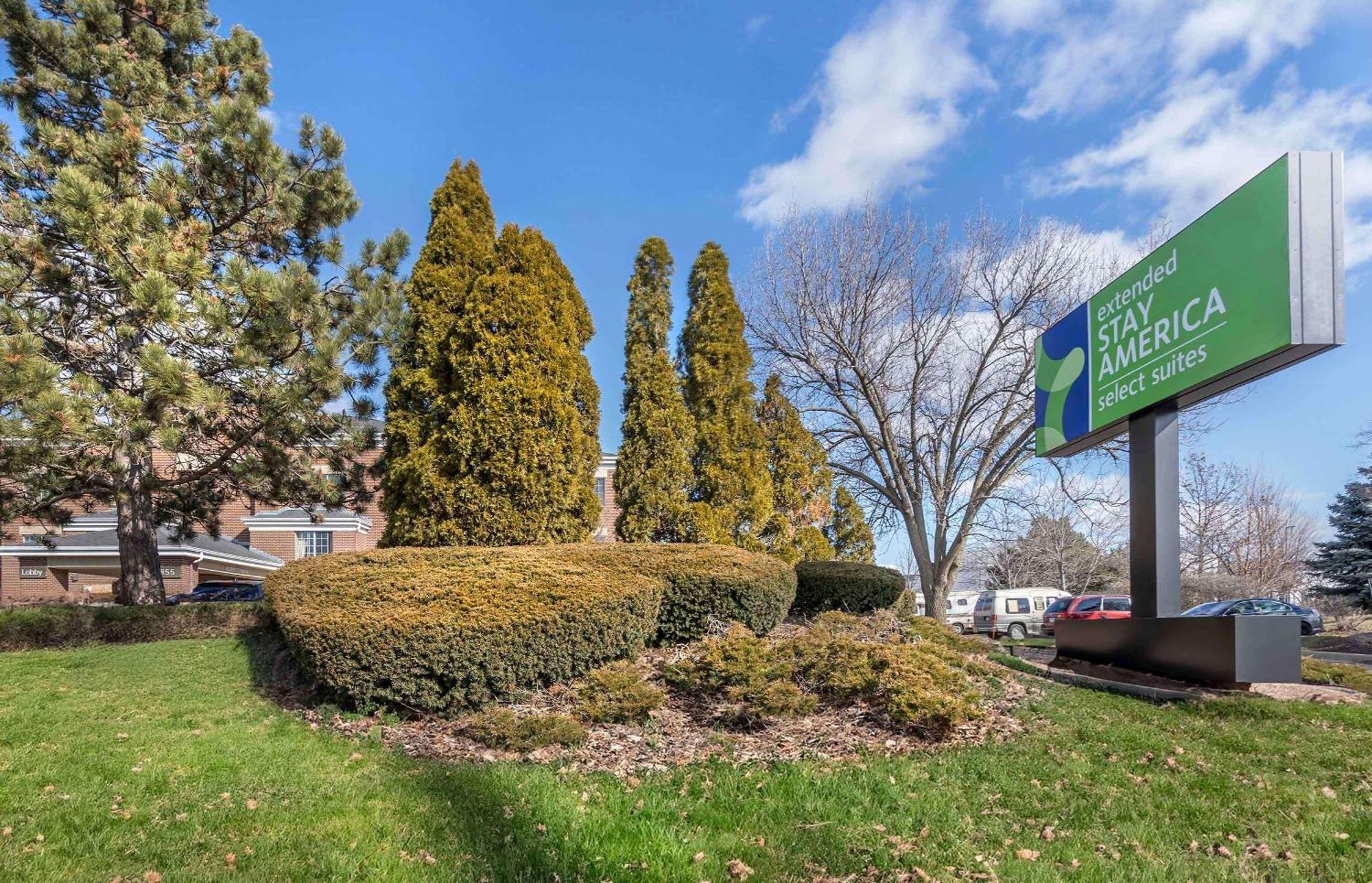 Extended Stay America Select Suites - Chicago - Westmont - Oak Brook Bagian luar foto