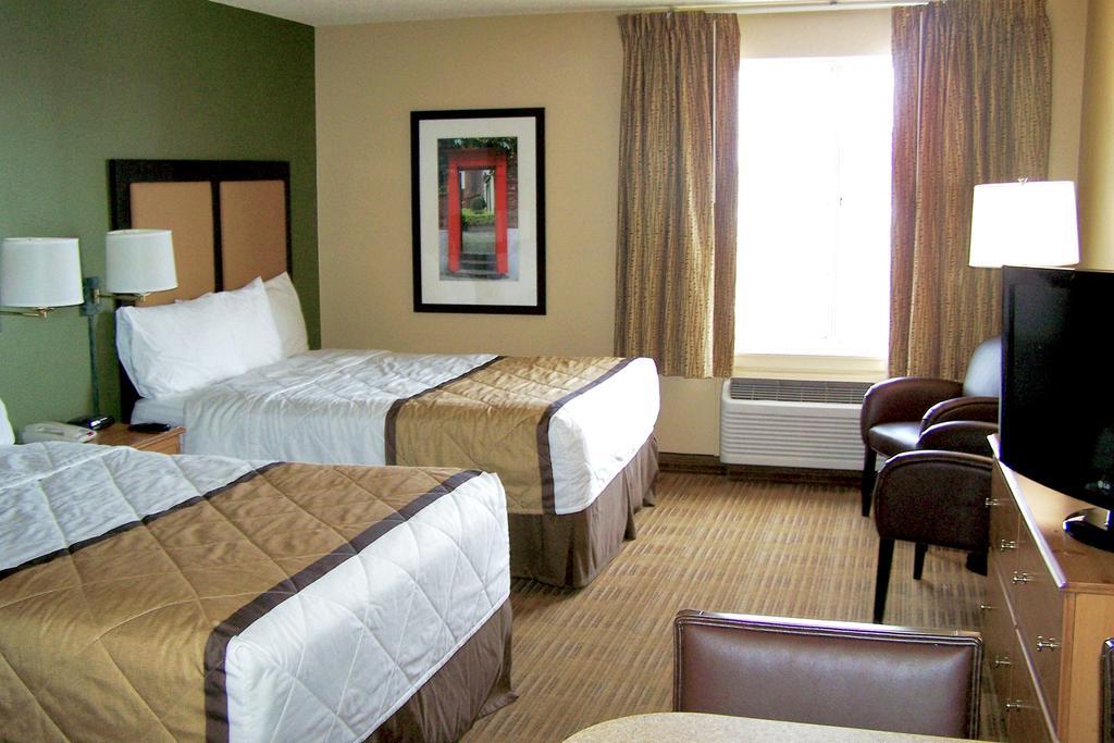 Extended Stay America Select Suites - Chicago - Westmont - Oak Brook Bagian luar foto